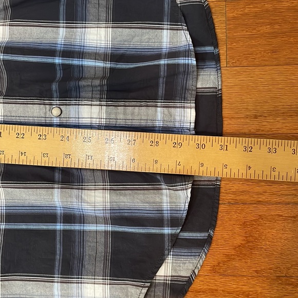 American Eagle Outfitters Vintage Fit Snap Down Shirt Long Sleeve NWT Medium - Picture 9 of 11